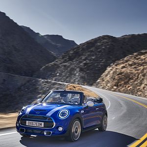 2018 New York Auto Show Pics 2 40