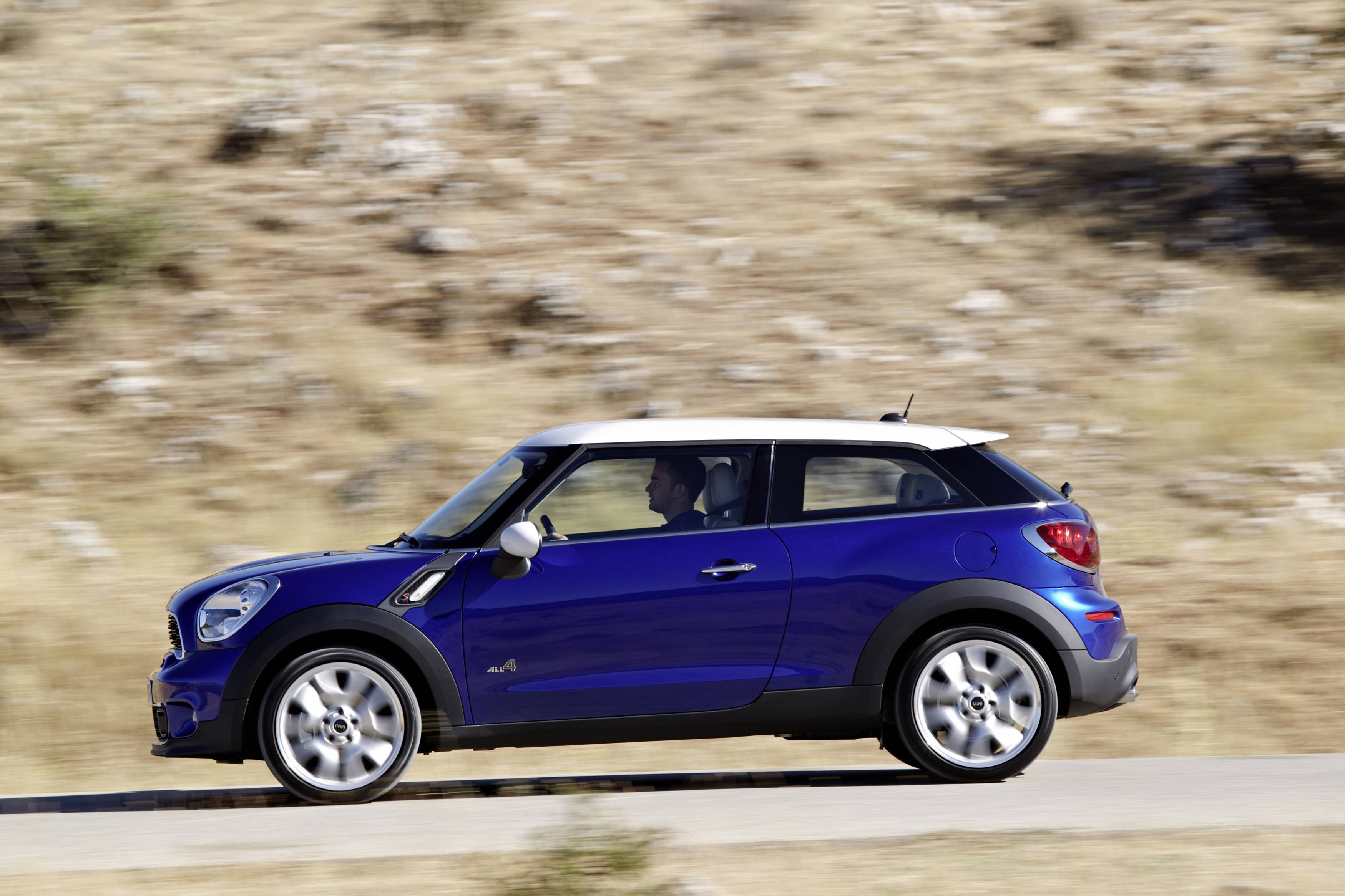 MINI-2013-Paceman_148