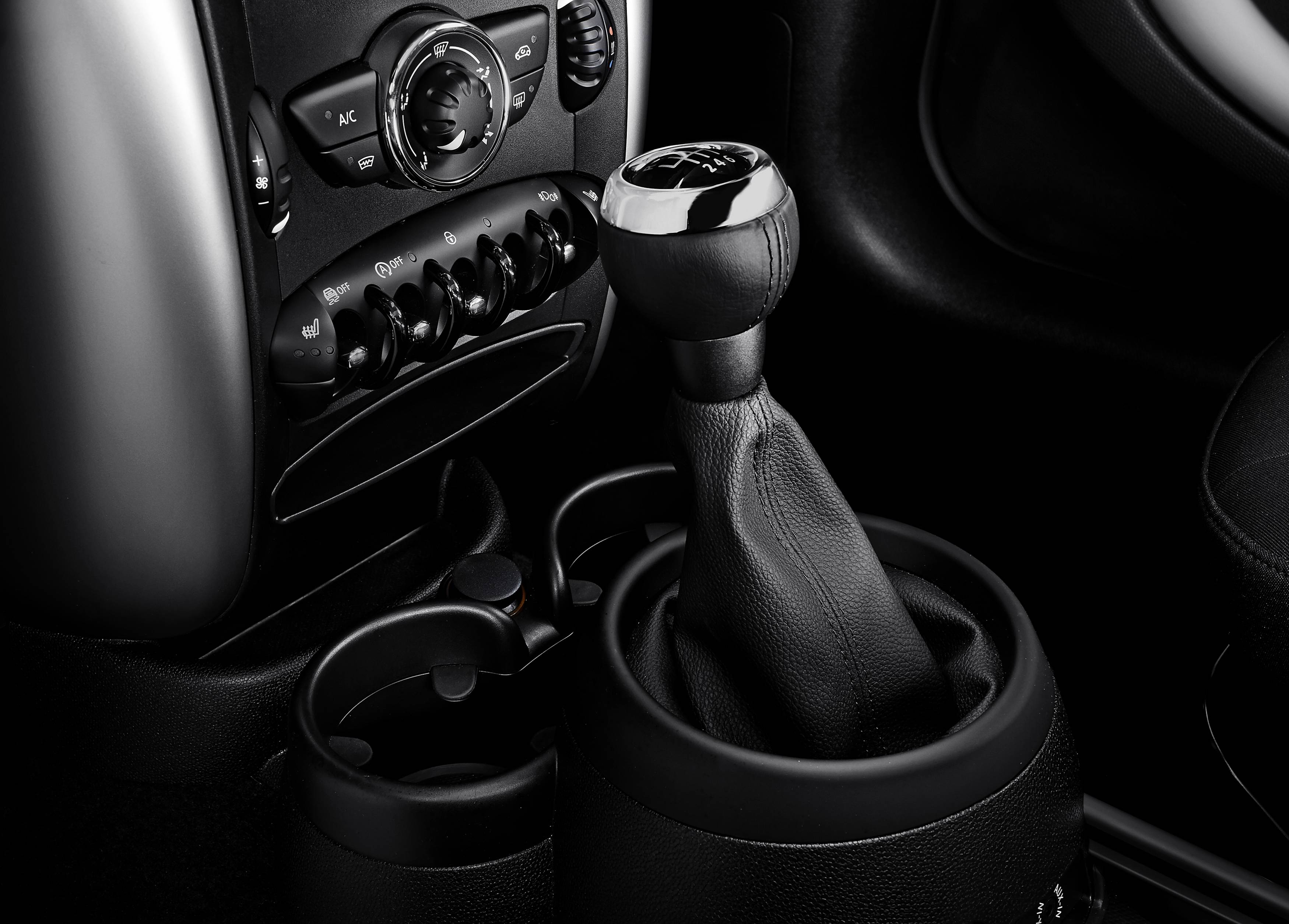 MINI-Countryman-2012-updates_014