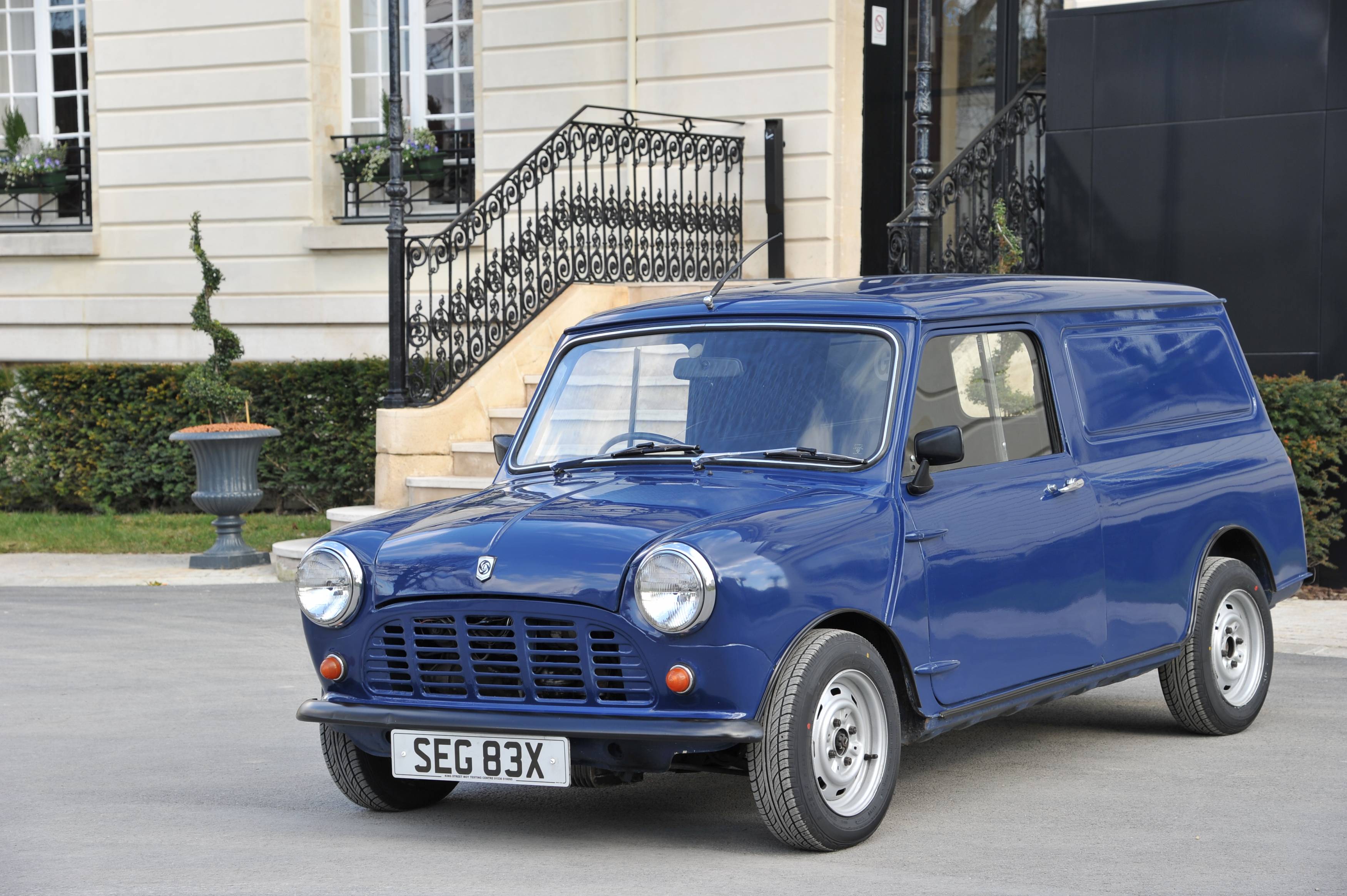 MINI_Clubvan_003